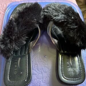 Sexy fuzzy slippers